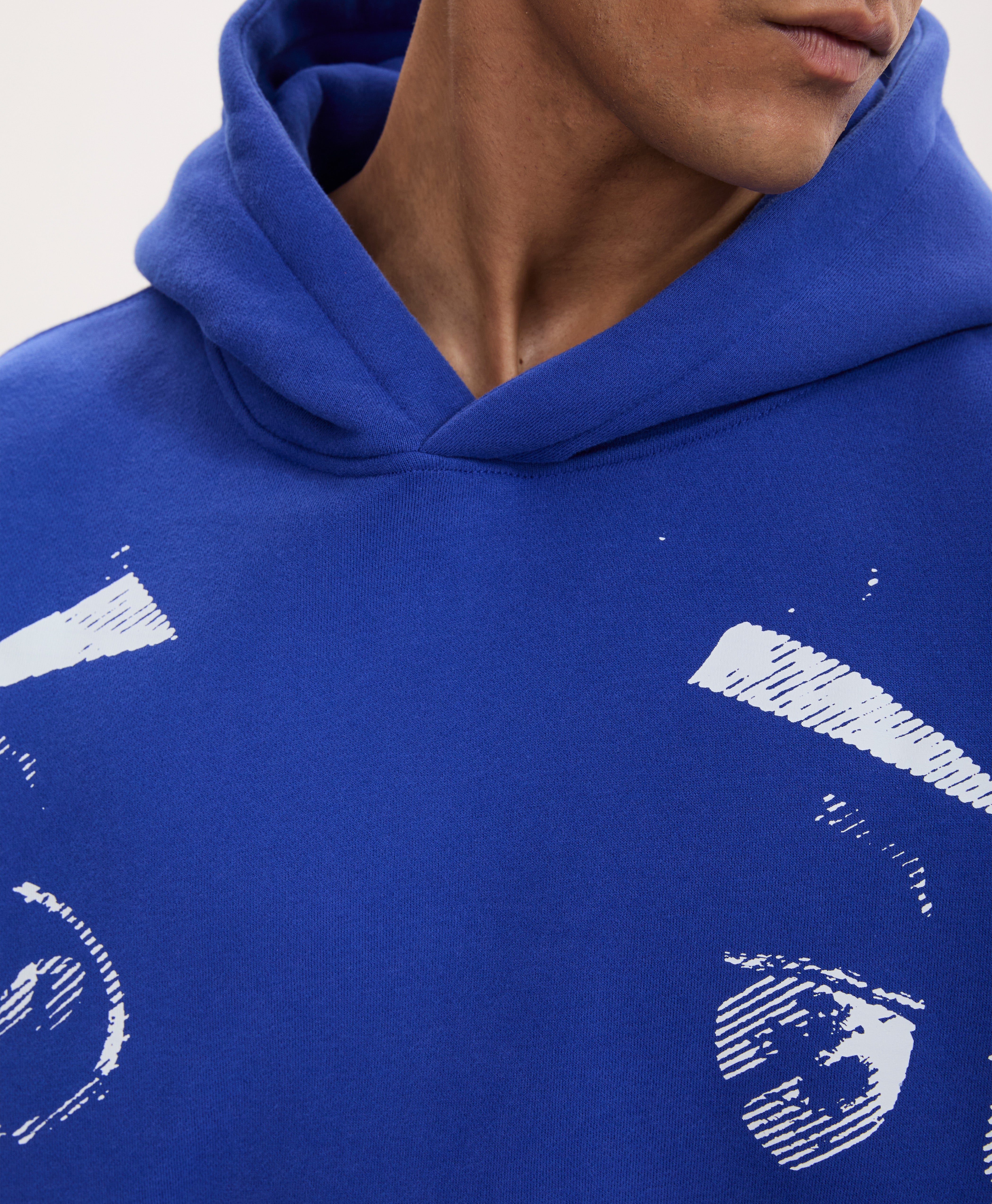 CL16 HOODIE