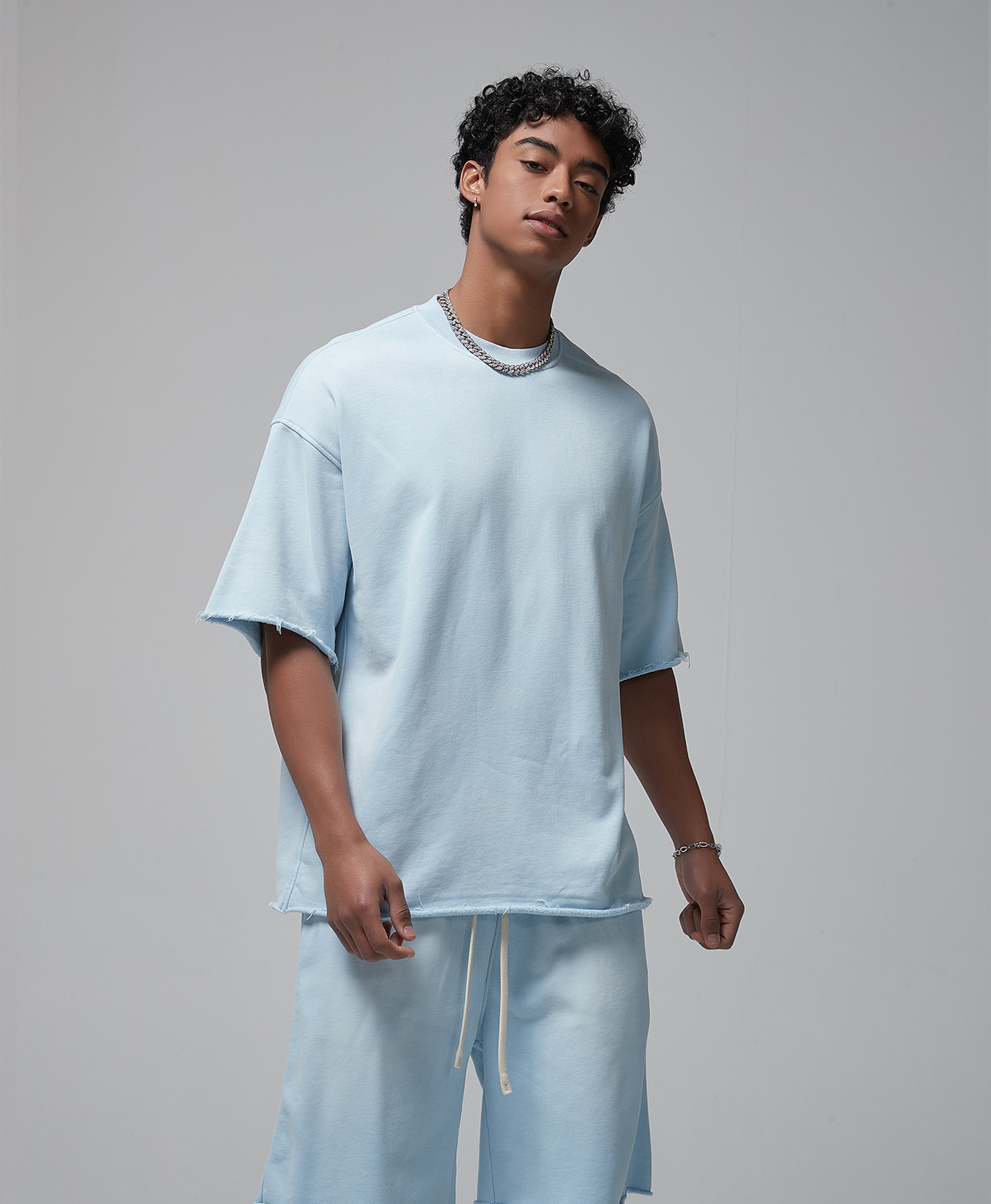 ATHENTIQ EDGE CUT PREMIUM TEE