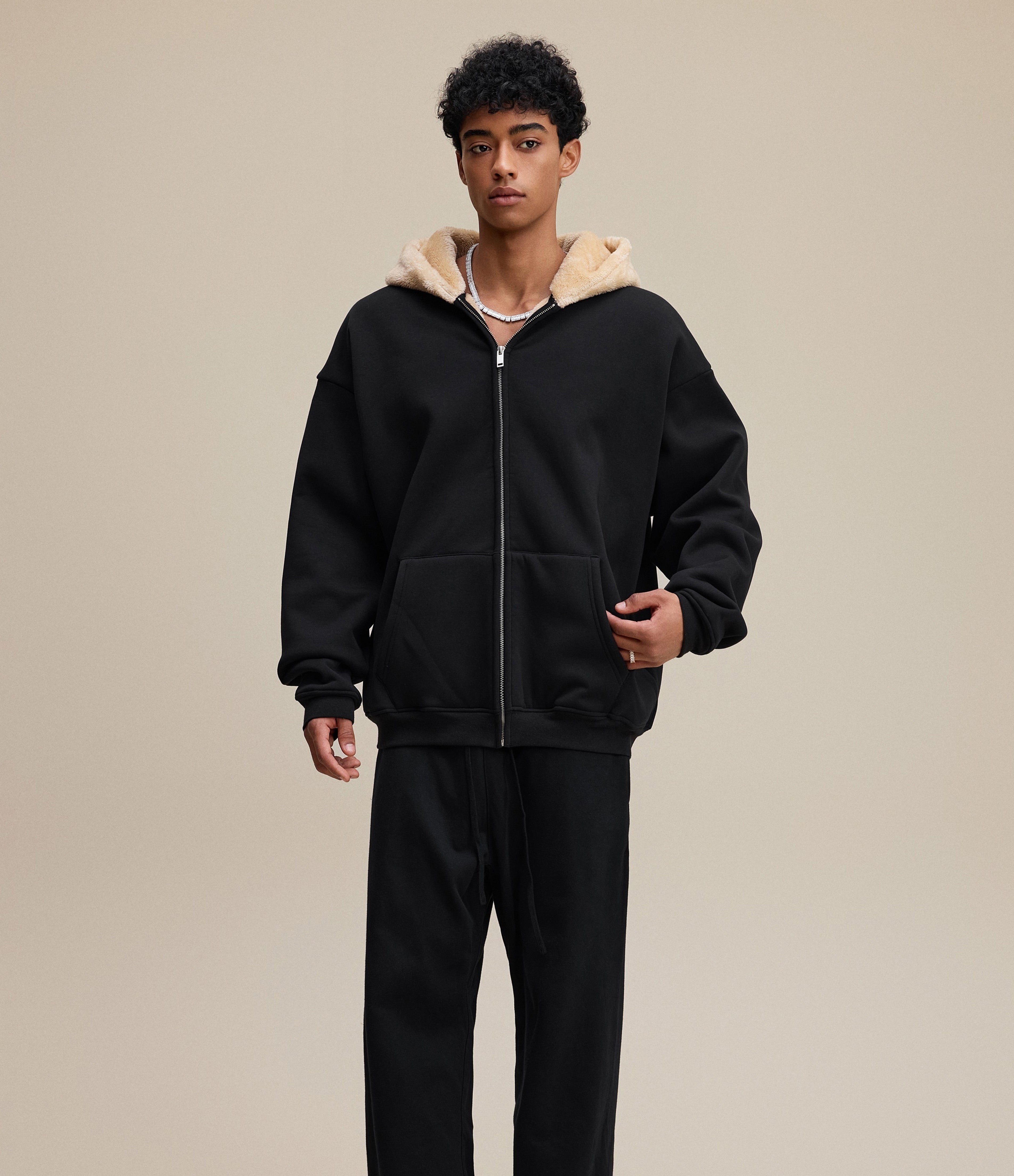 COZY FLEECE ZIP HOODIE