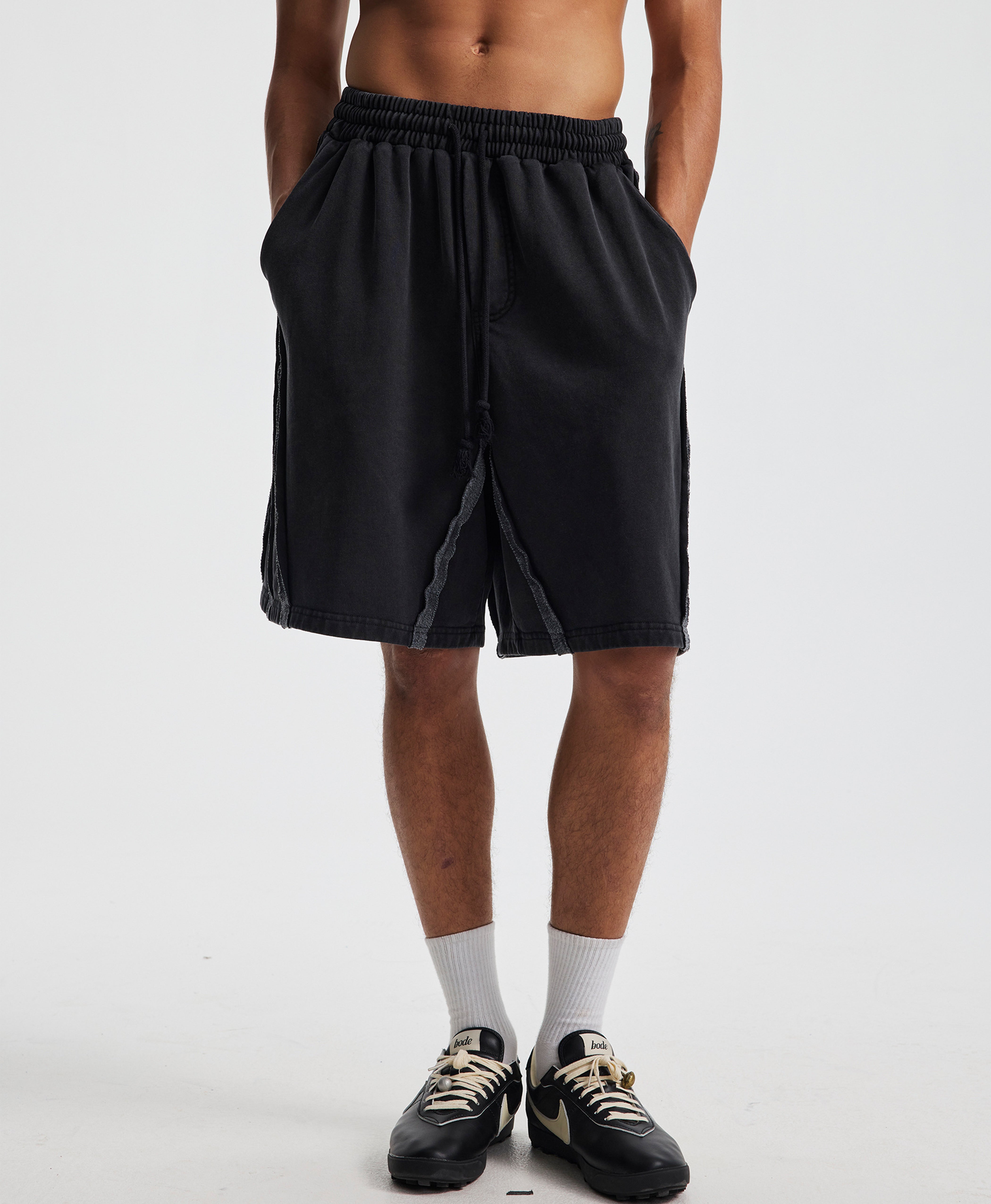 ATHENTIQ WASHED CORE SHORTS