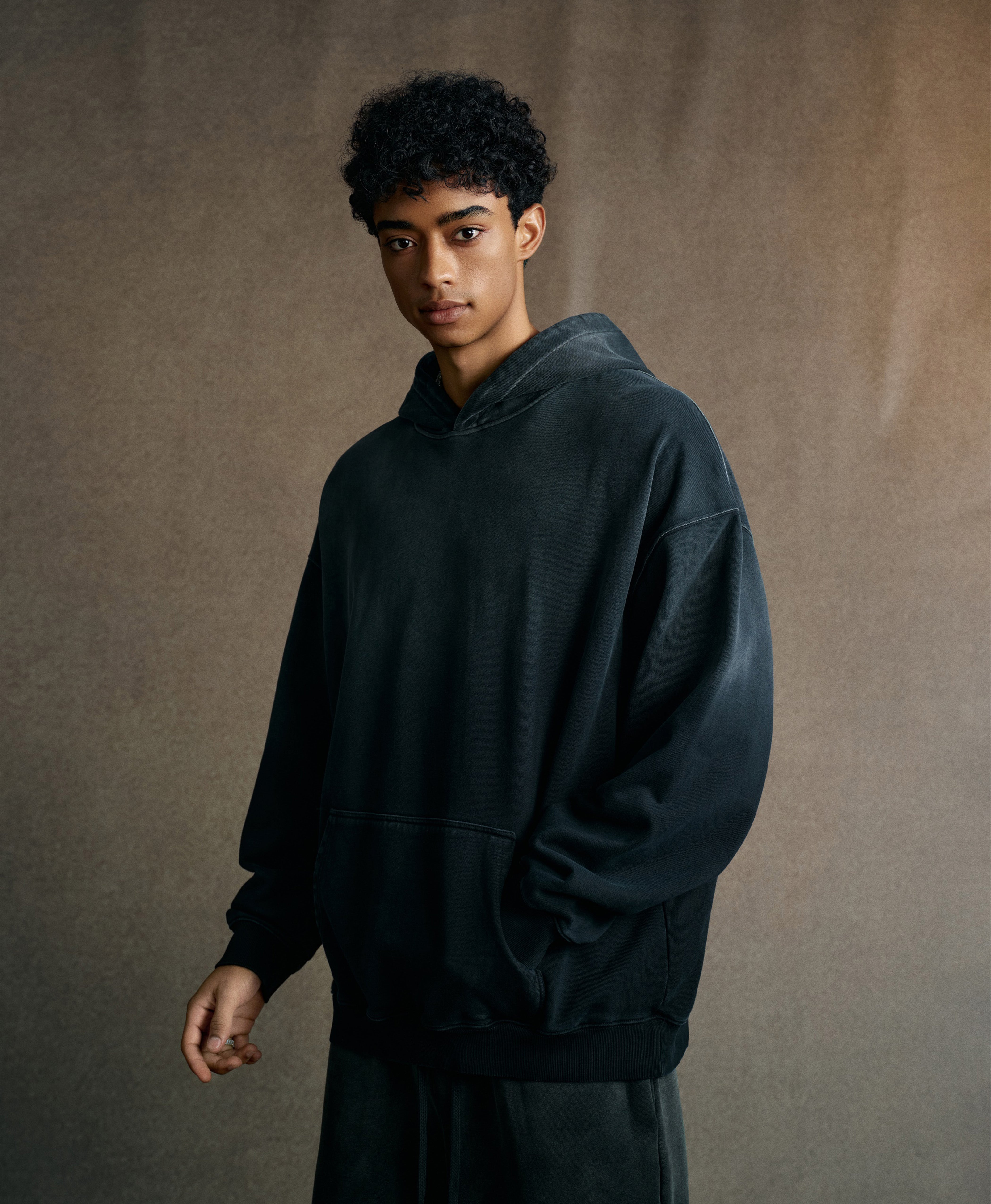 ATHENTIQ PREMIUM FADED HEAVYWEIGHT HOODIE