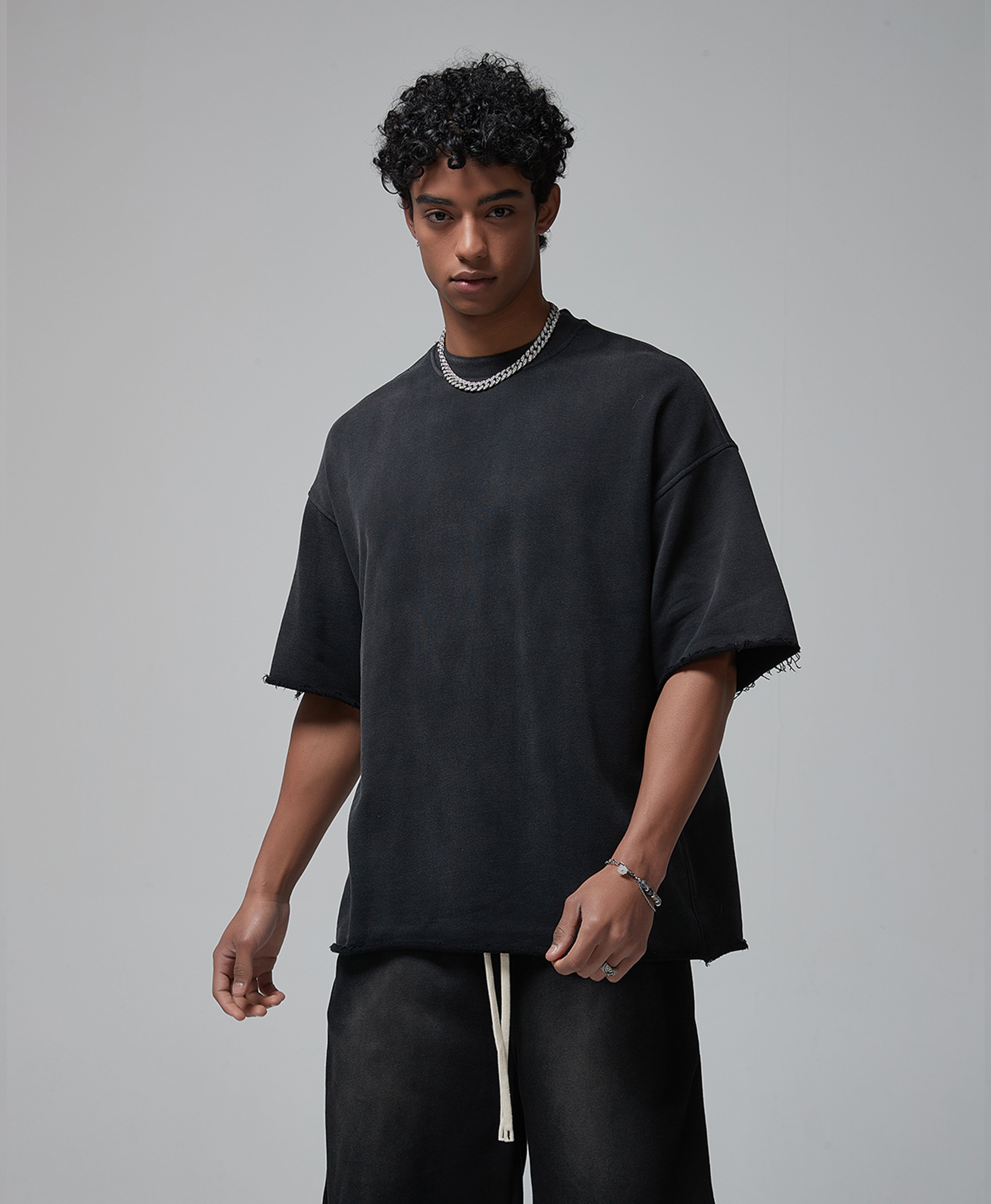 ATHENTIQ EDGE CUT PREMIUM TEE
