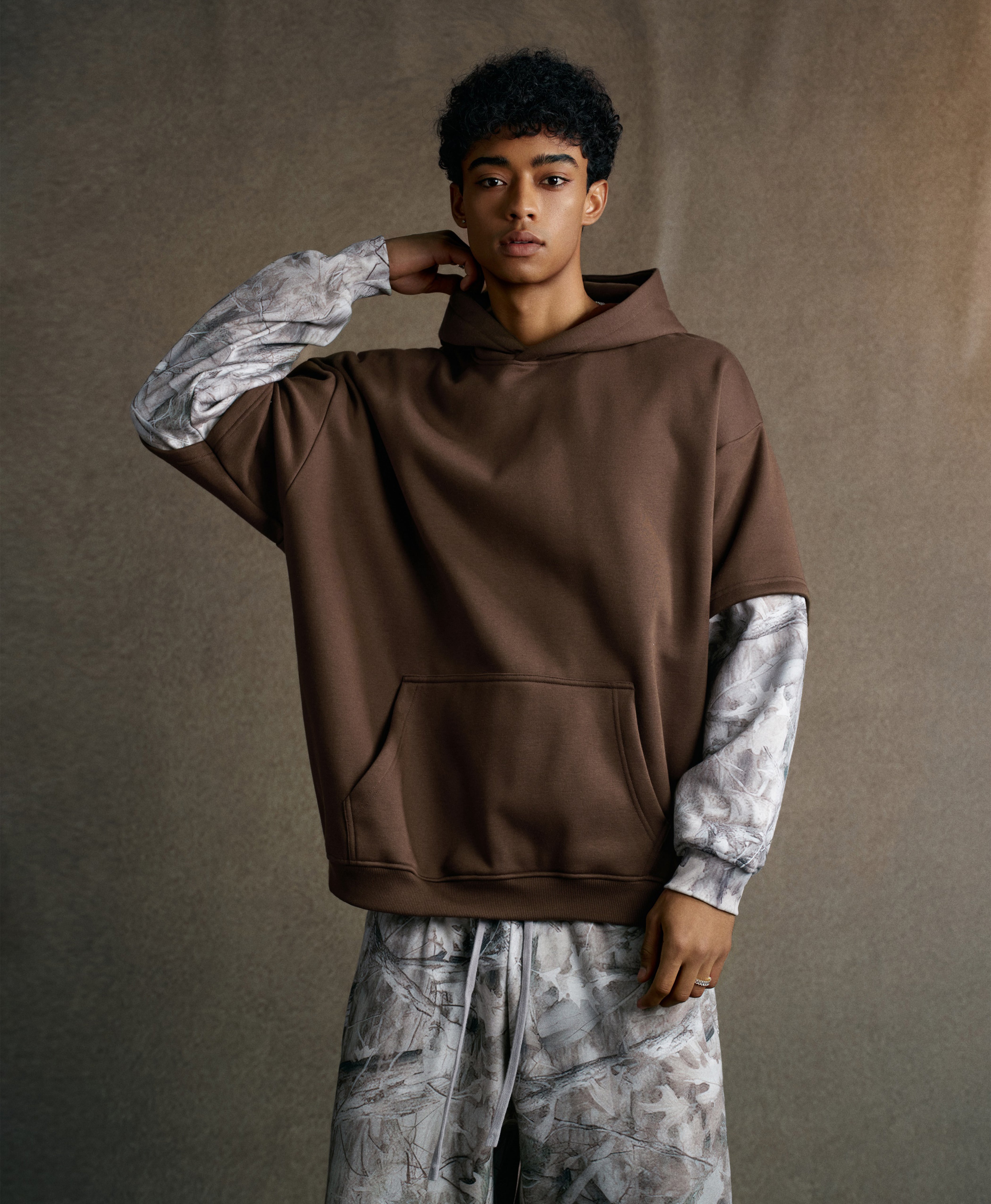ATHENTIQ TWO LAYER CAMO HOODIE